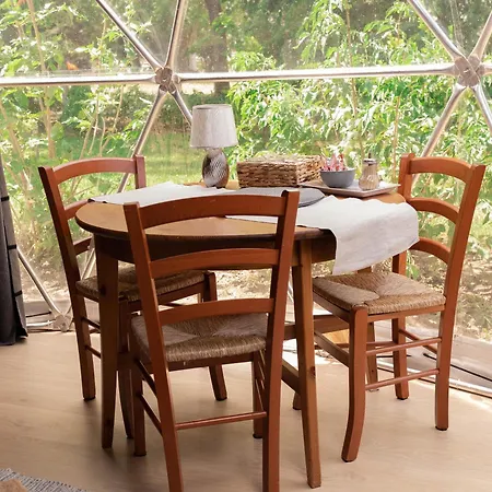 Dió-dóm Apartman Ebes